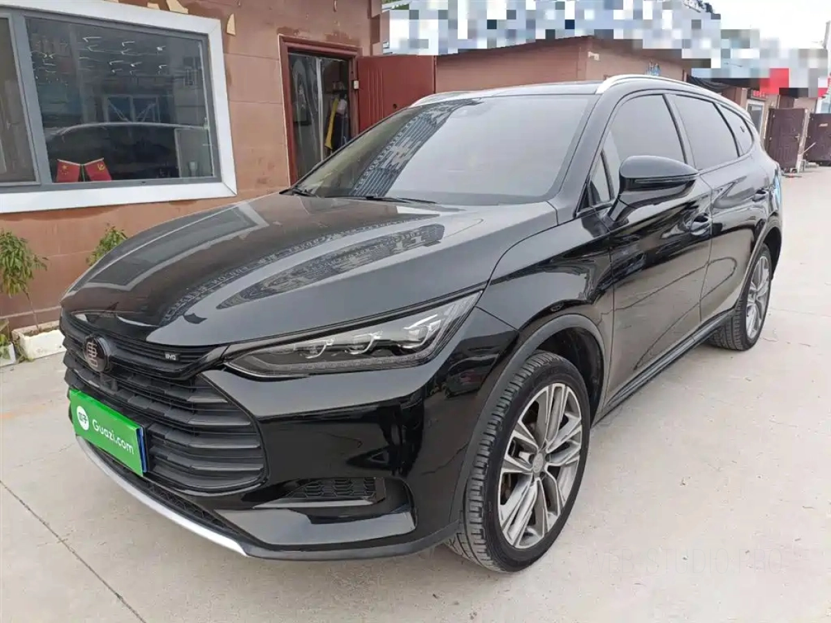BYD TANG  2020