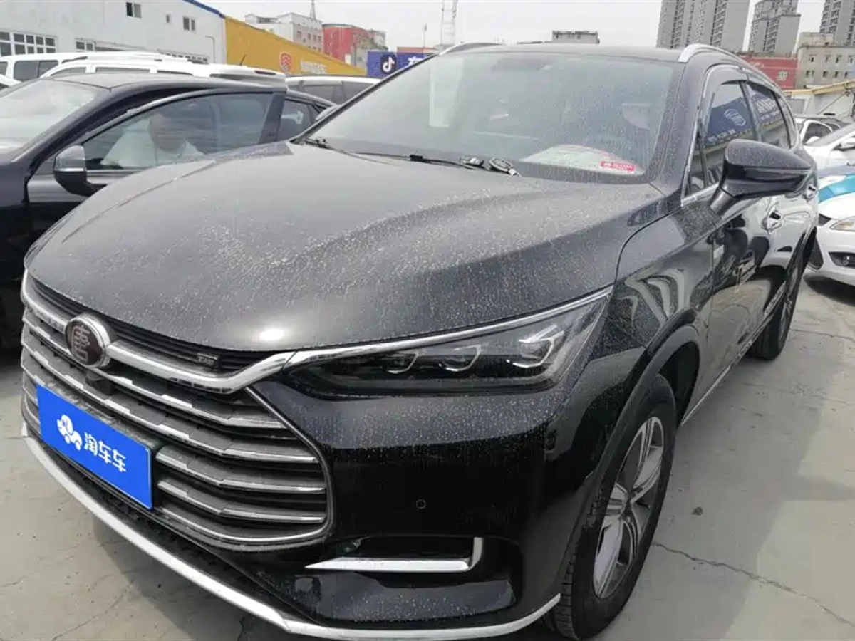 BYD TANG  2020