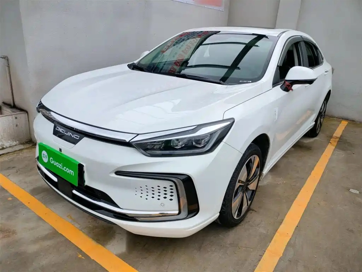 BAIC EU7  2022