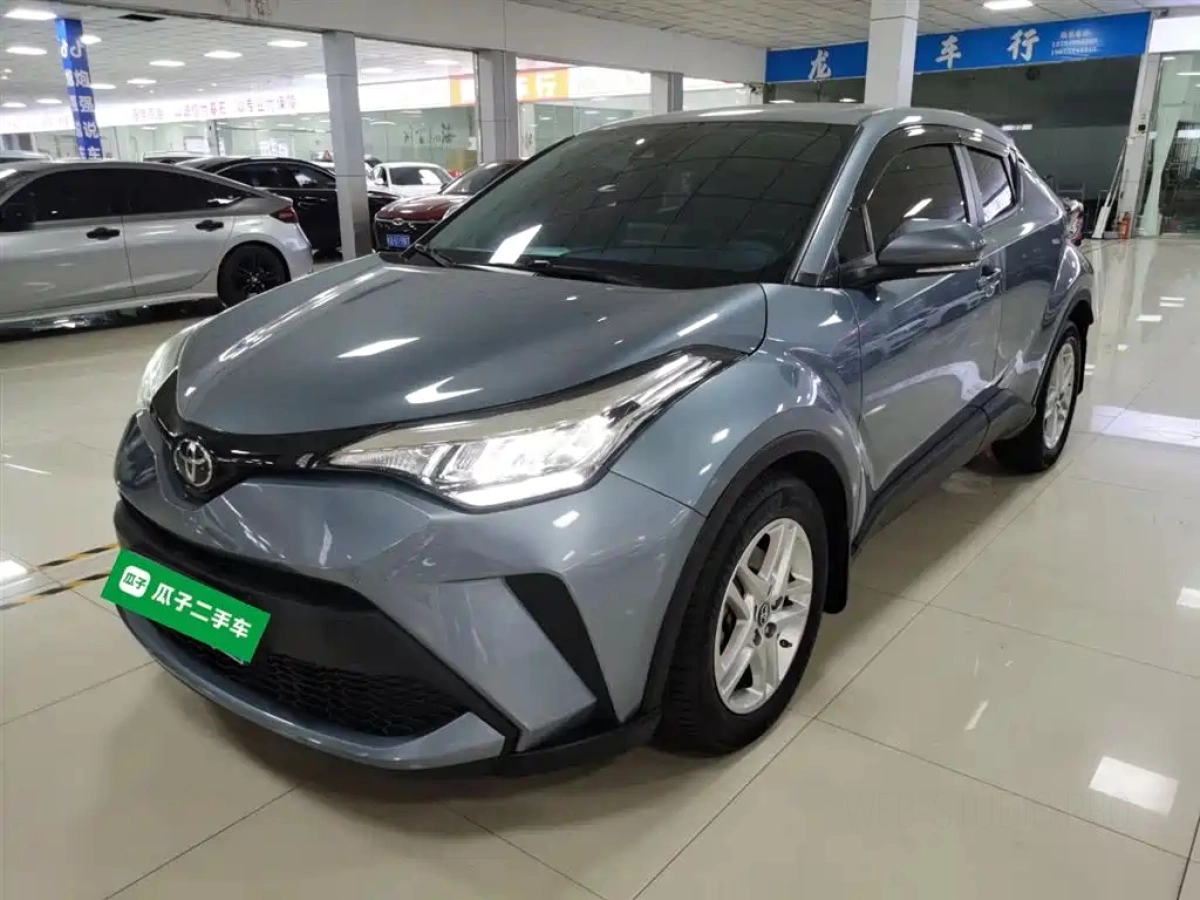 TOYOTA C-HR  2021