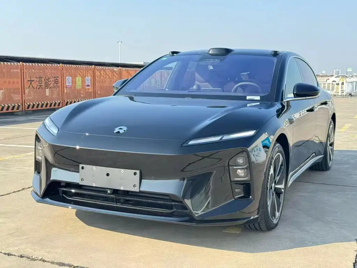 NIO ET5T  2025