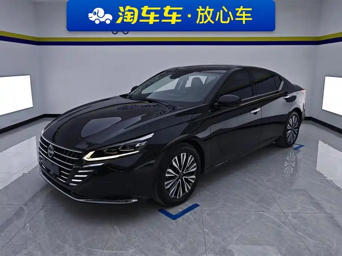 NISSAN TEANA  2025