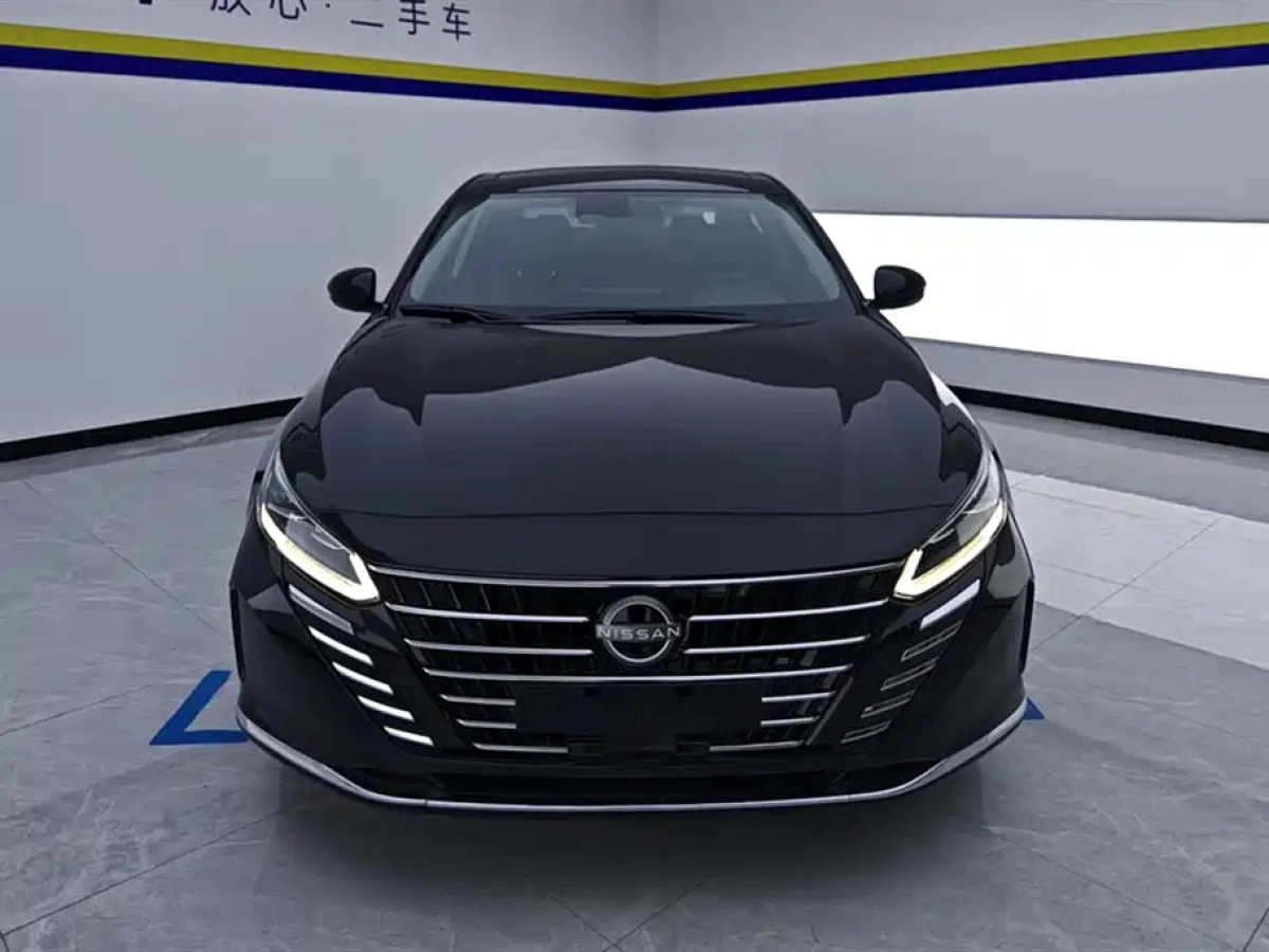 NISSAN TEANA