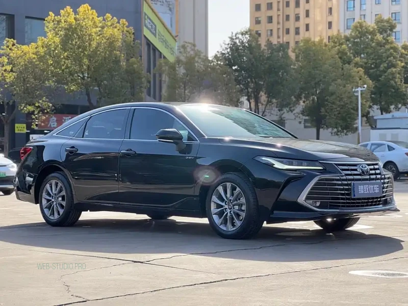TOYOTA AVALON