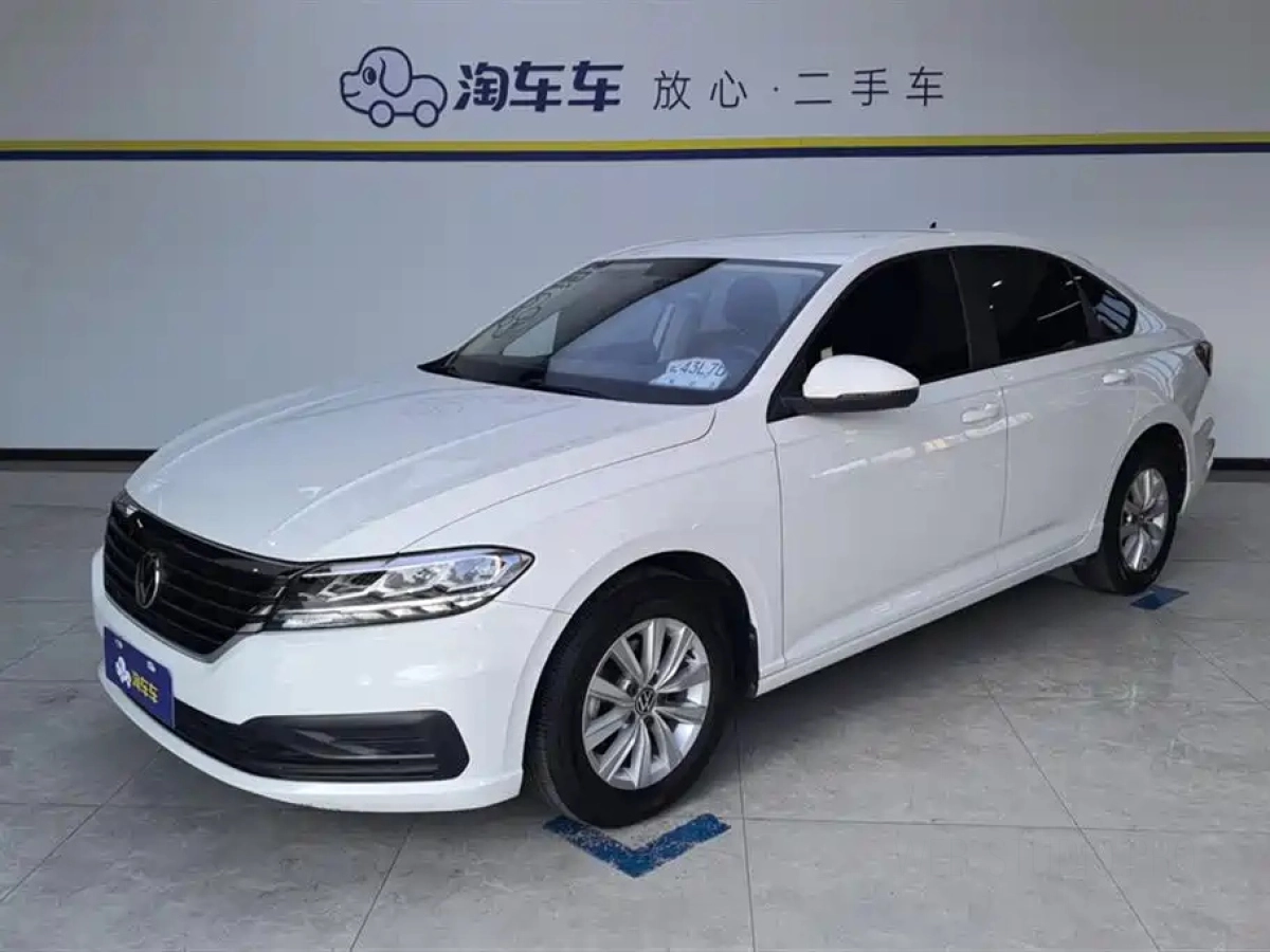 VOLKSWAGEN LAVIDA  2021