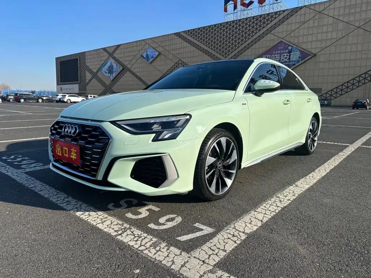 AUDI A3  2022