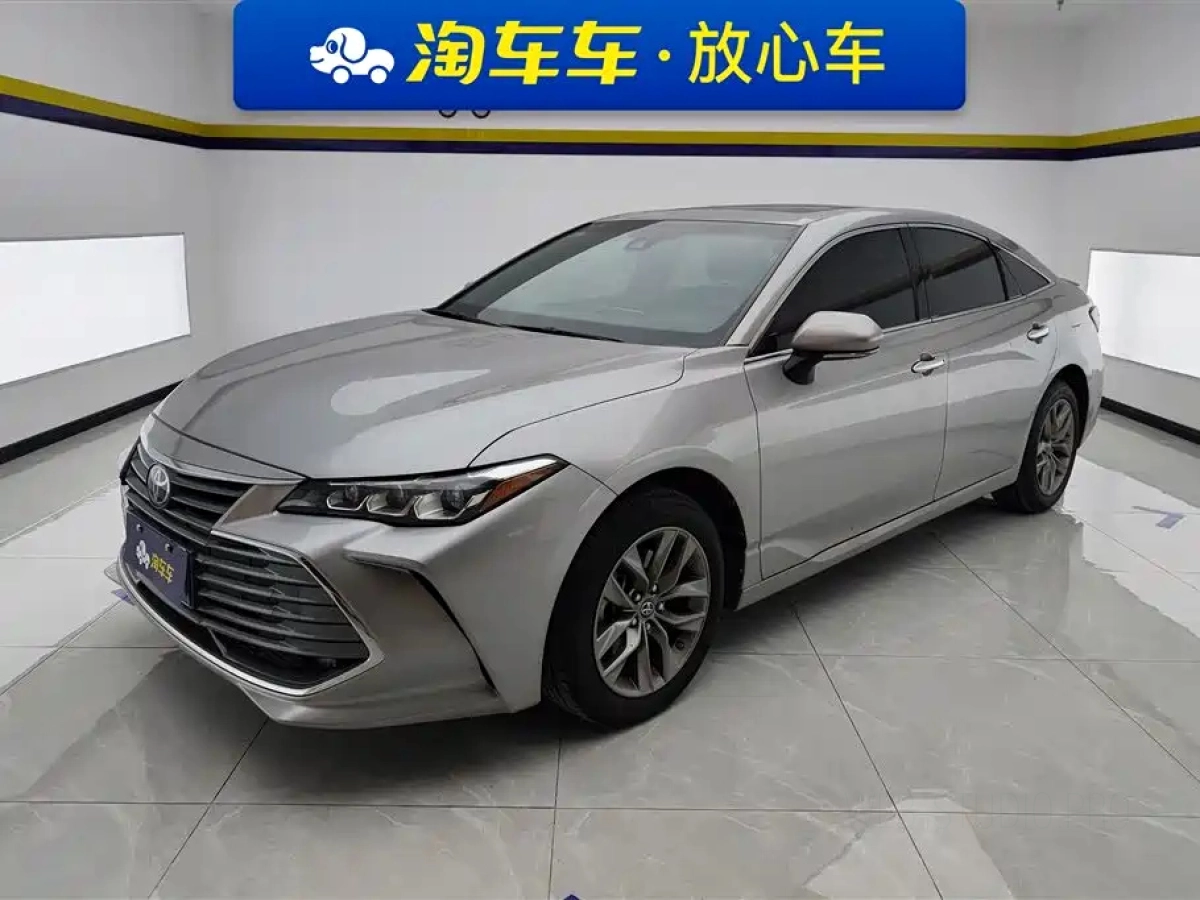 TOYOTA AVALON  2022