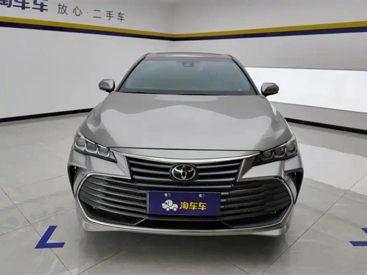 TOYOTA AVALON