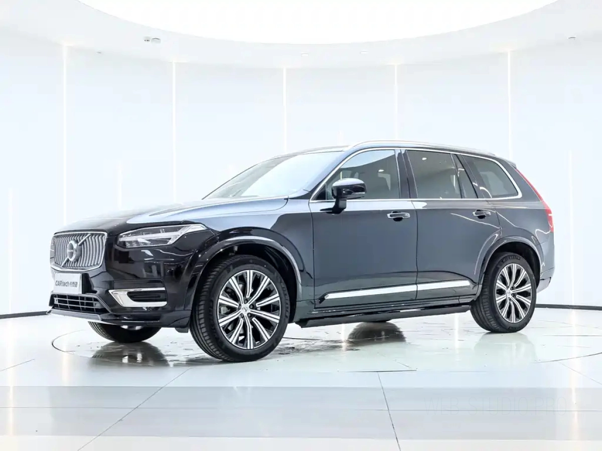 VOLVO XC90  2023
