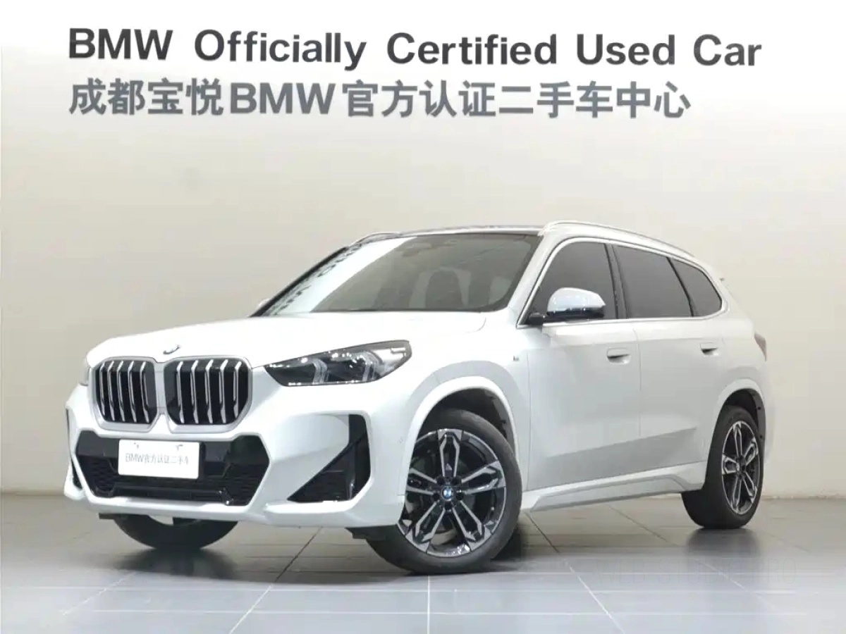 BMW X1  2024