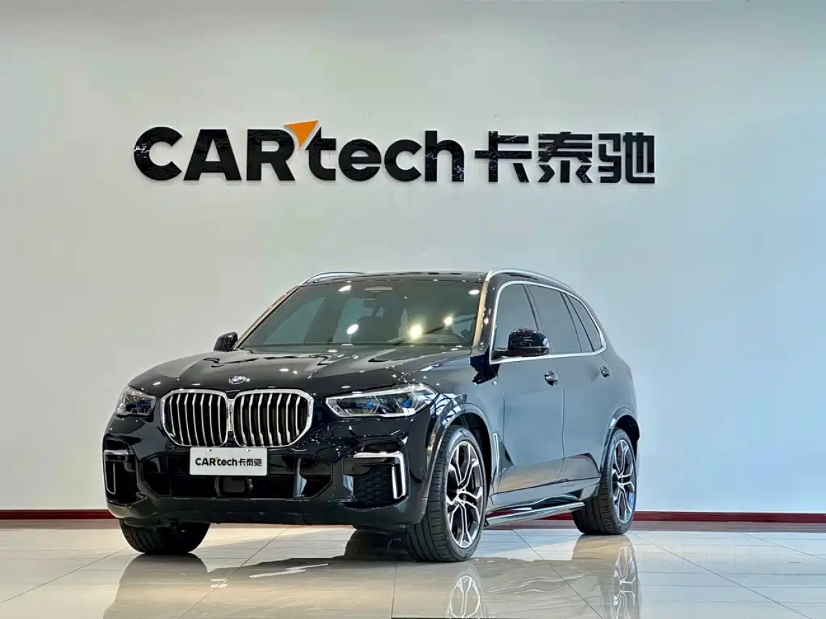 BMW X5  2023