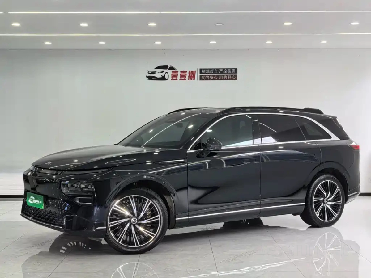 XPENG MOTORS G9  2024