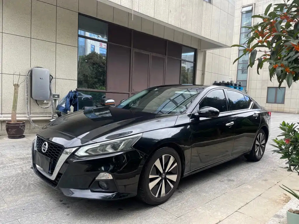 NISSAN TEANA  2021