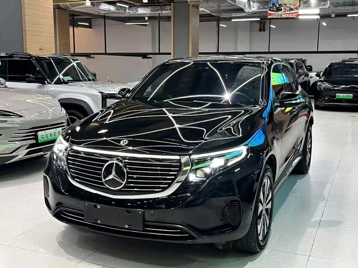 MERCEDES BENZ EQC