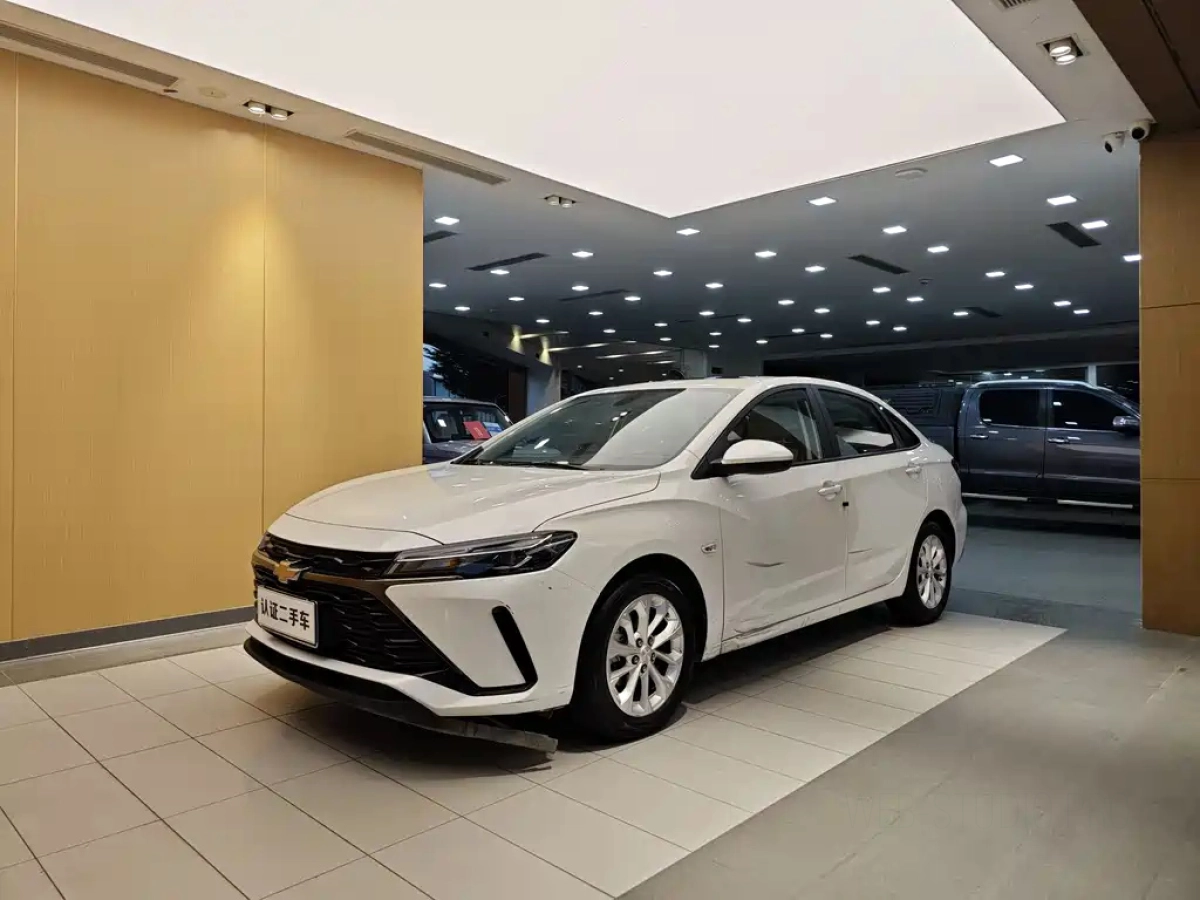 CHEVROLET CRUZE  2024