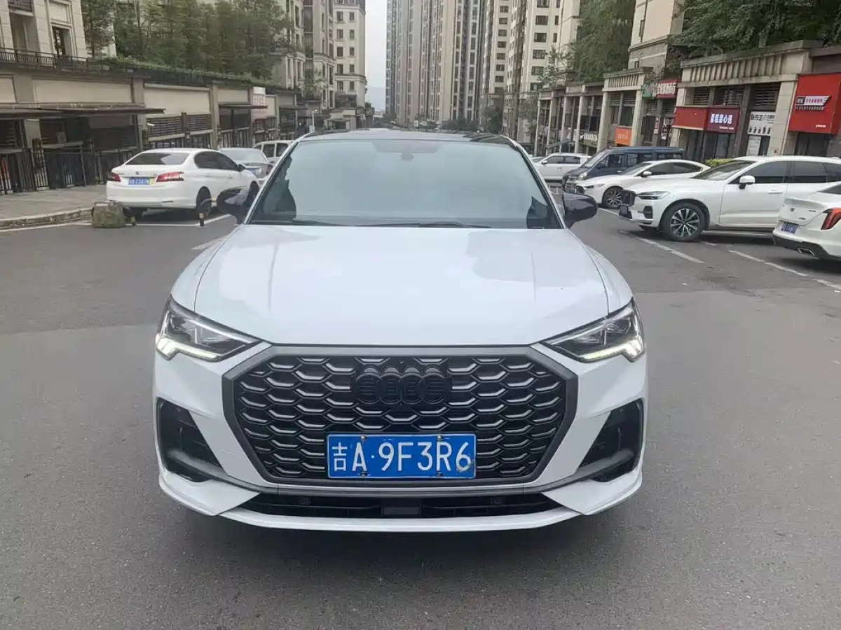AUDI Q3 SPORTBACK