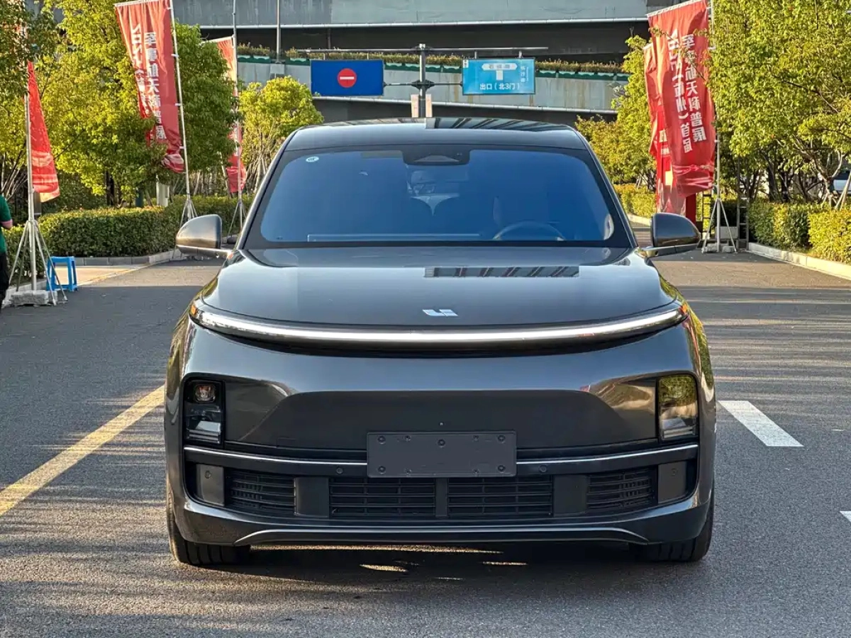 LI AUTO L8