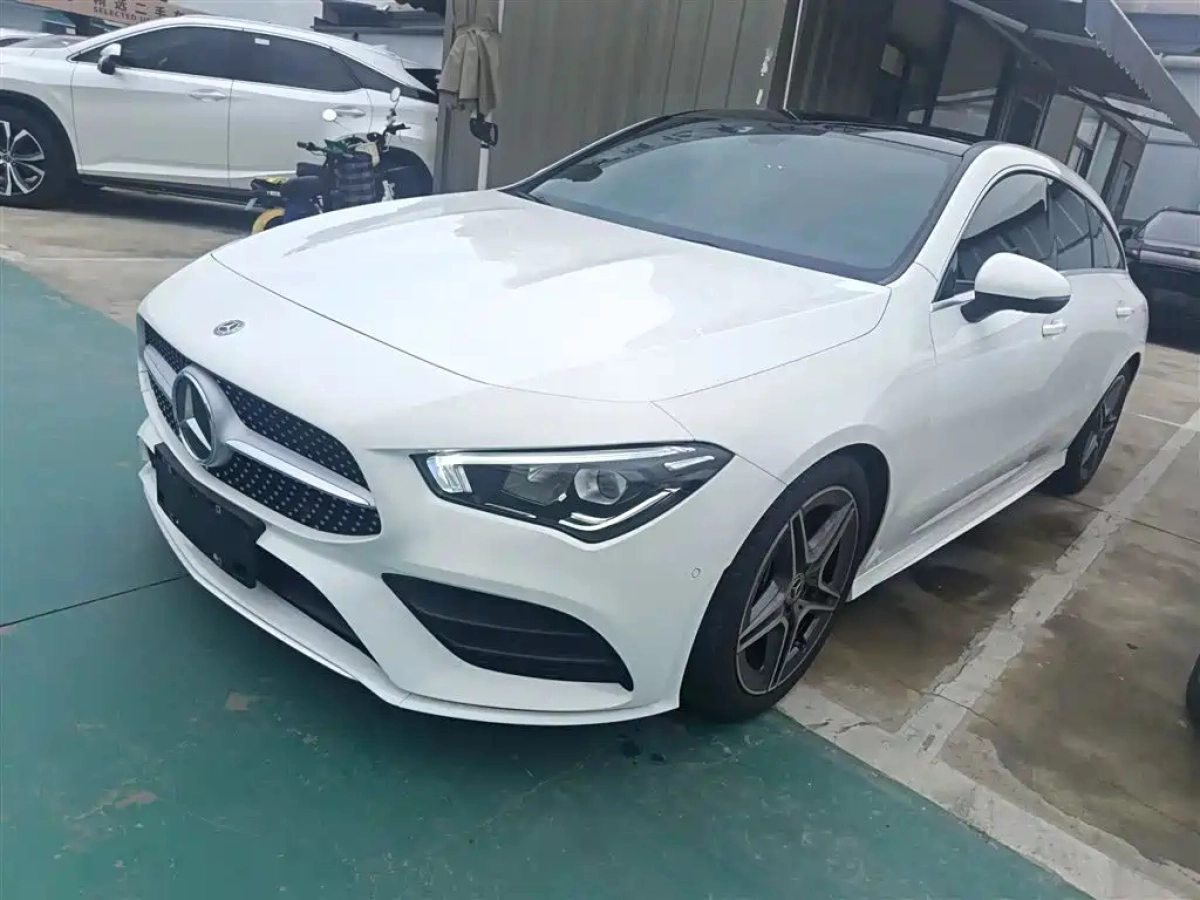 MERCEDES BENZ CLA
