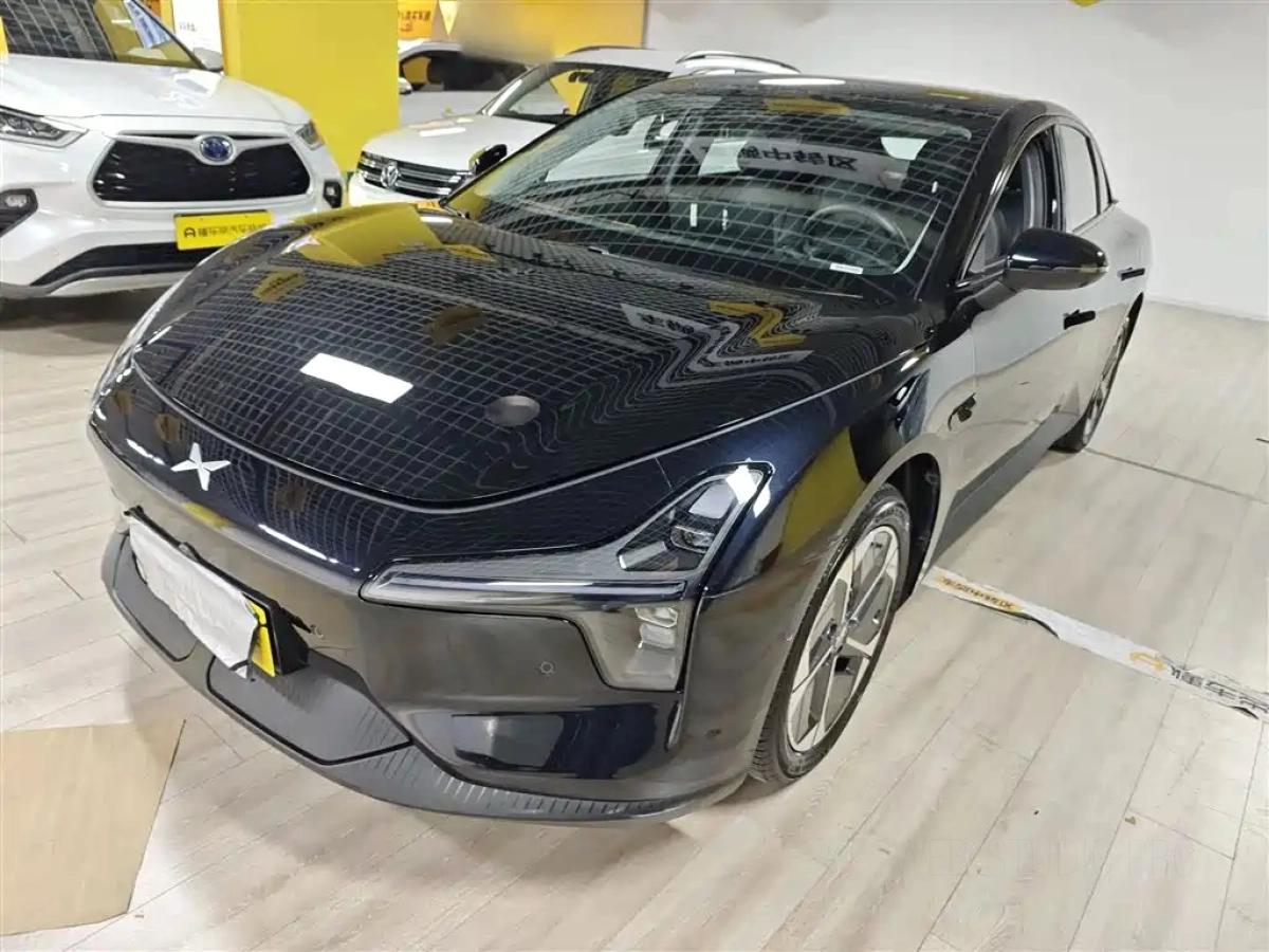 XPENG MOTORS MONA M03