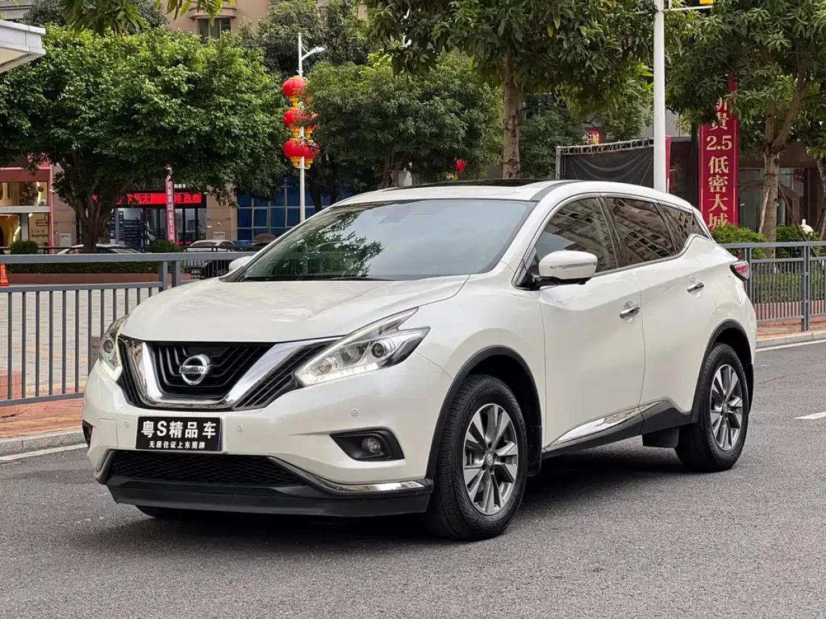 NISSAN MURANO  2020