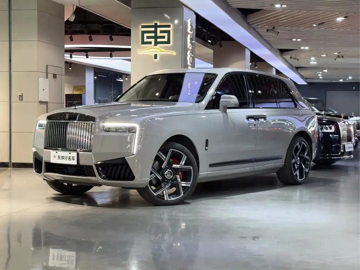 ROLLS ROYCE CULLINAN  2025