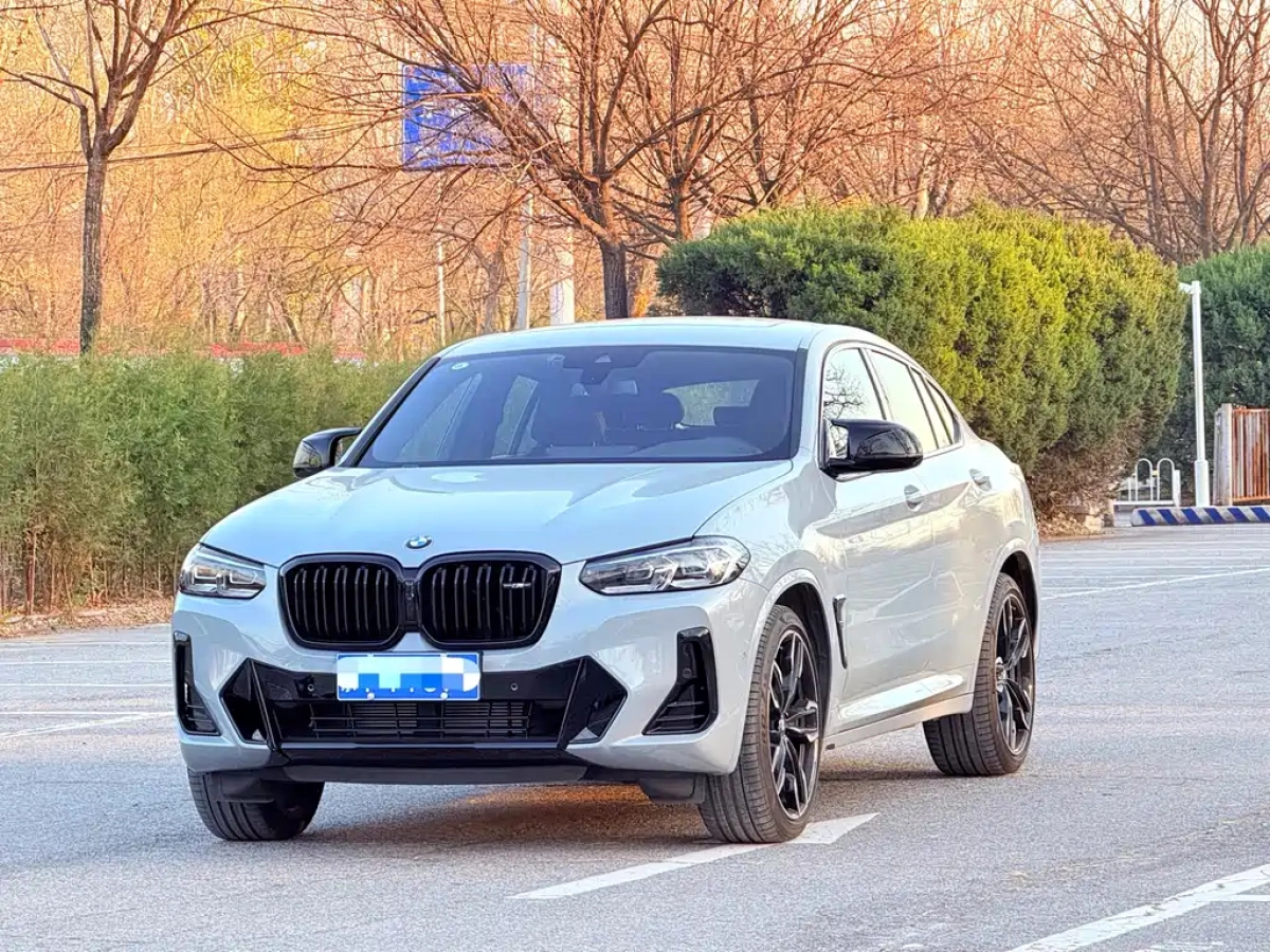 BMW X4 M40I  2025