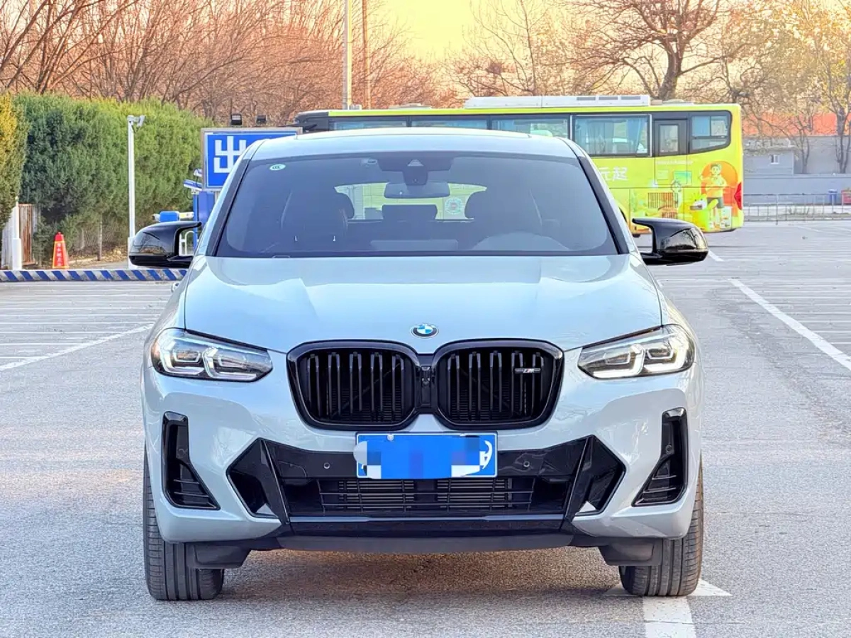 BMW X4 M40I