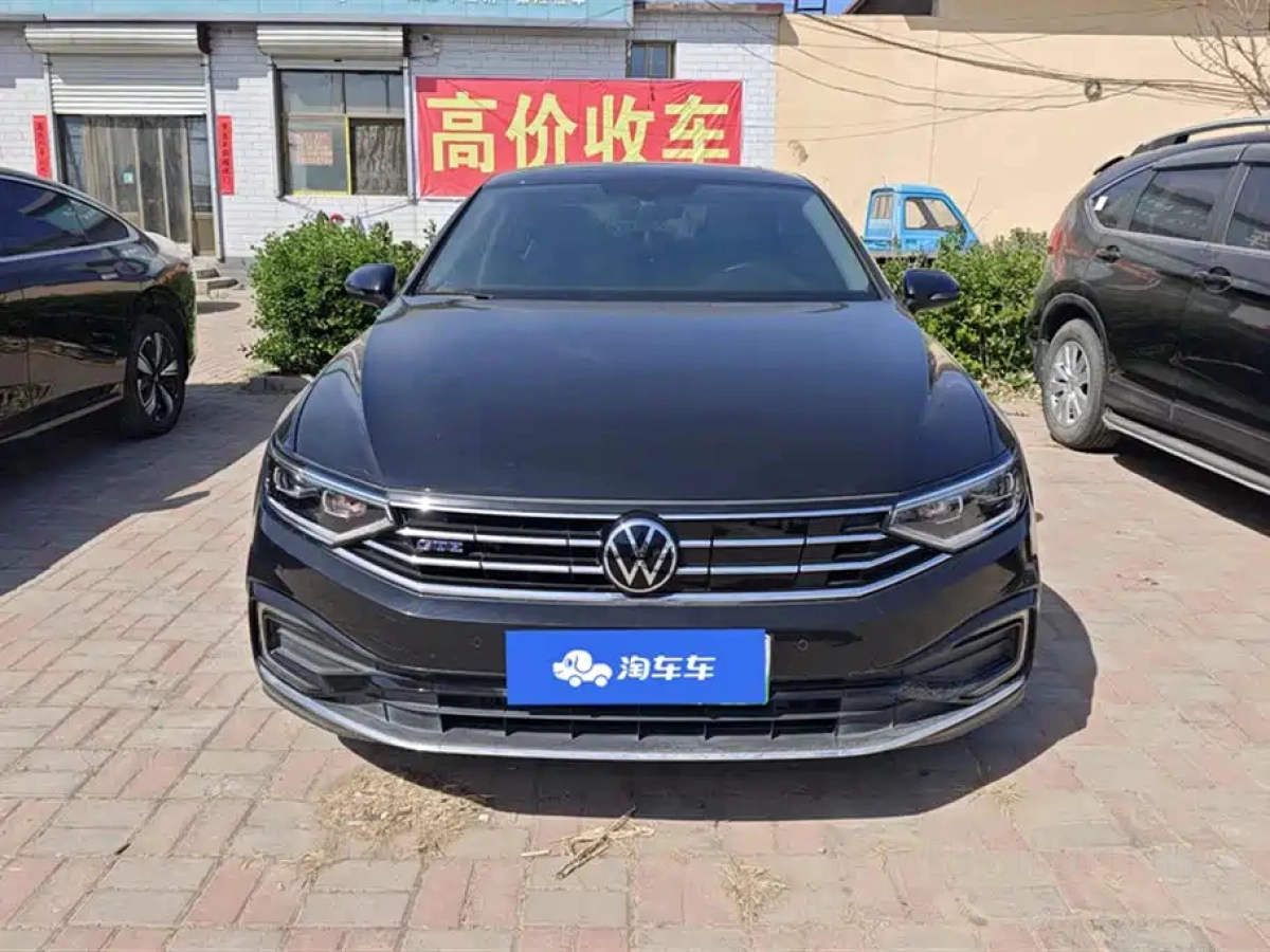 VOLKSWAGEN MAGOTAN GTE PLUG IN HYBRID