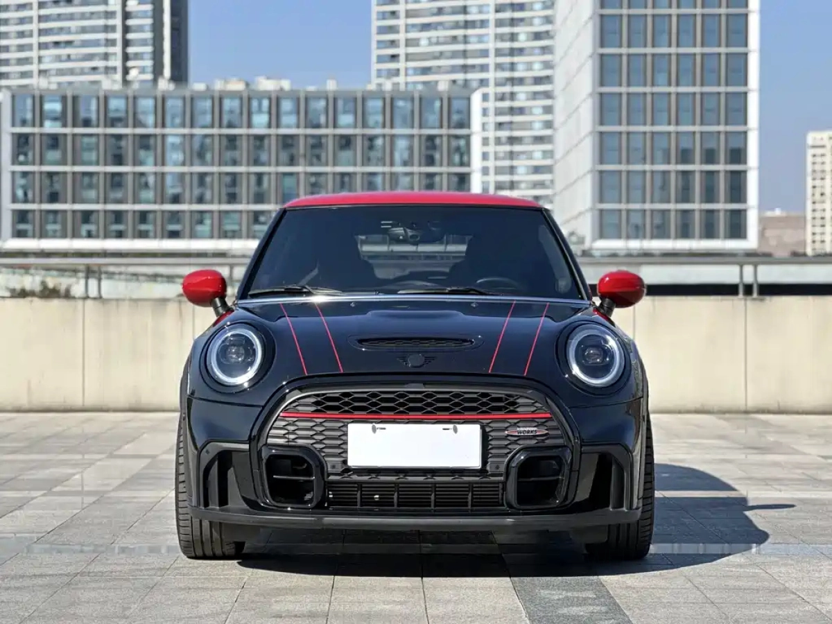 MINI JCW