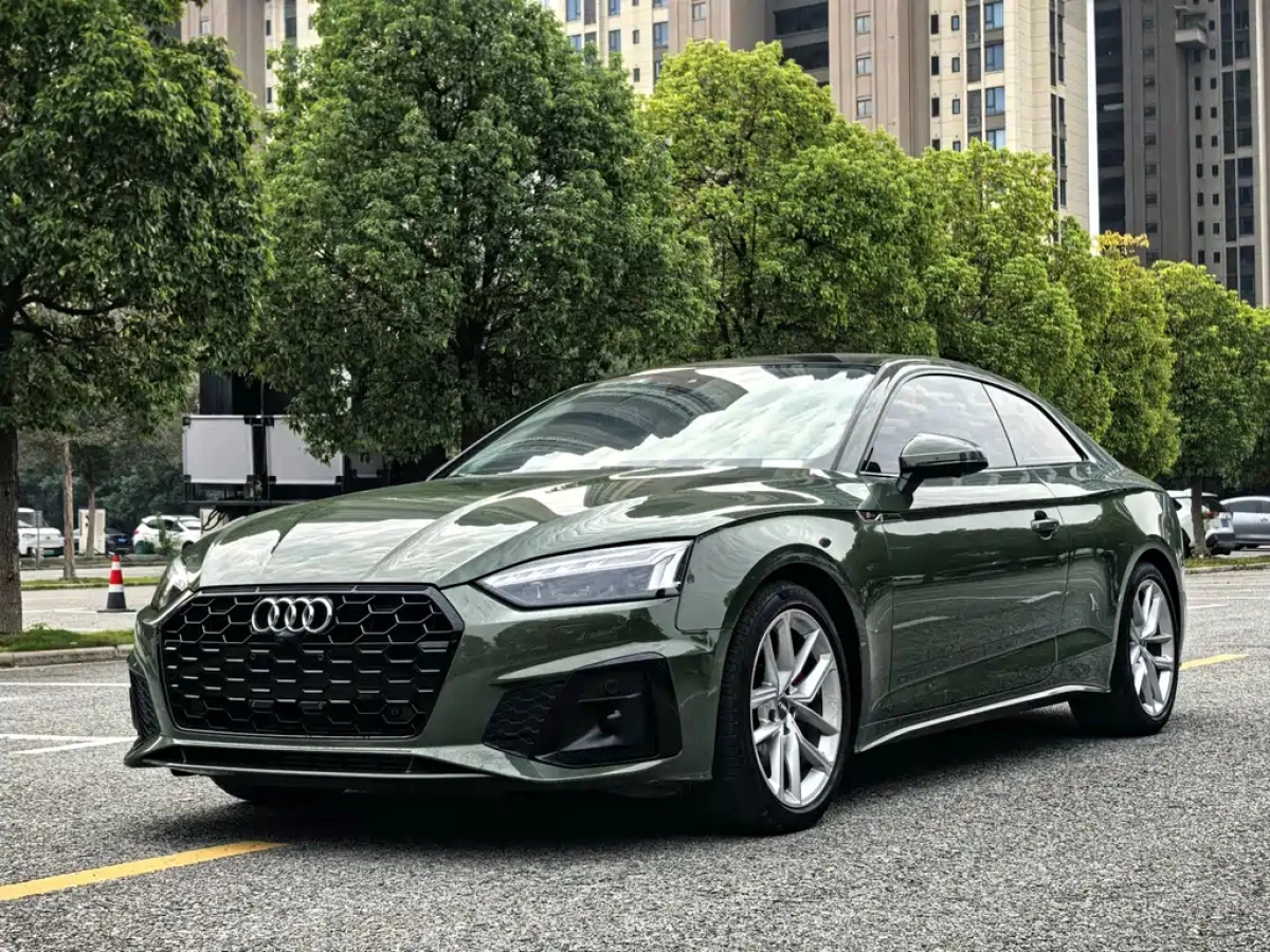 AUDI A5  2021