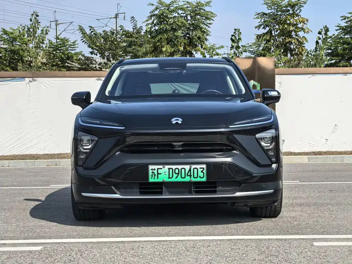 NIO ES6