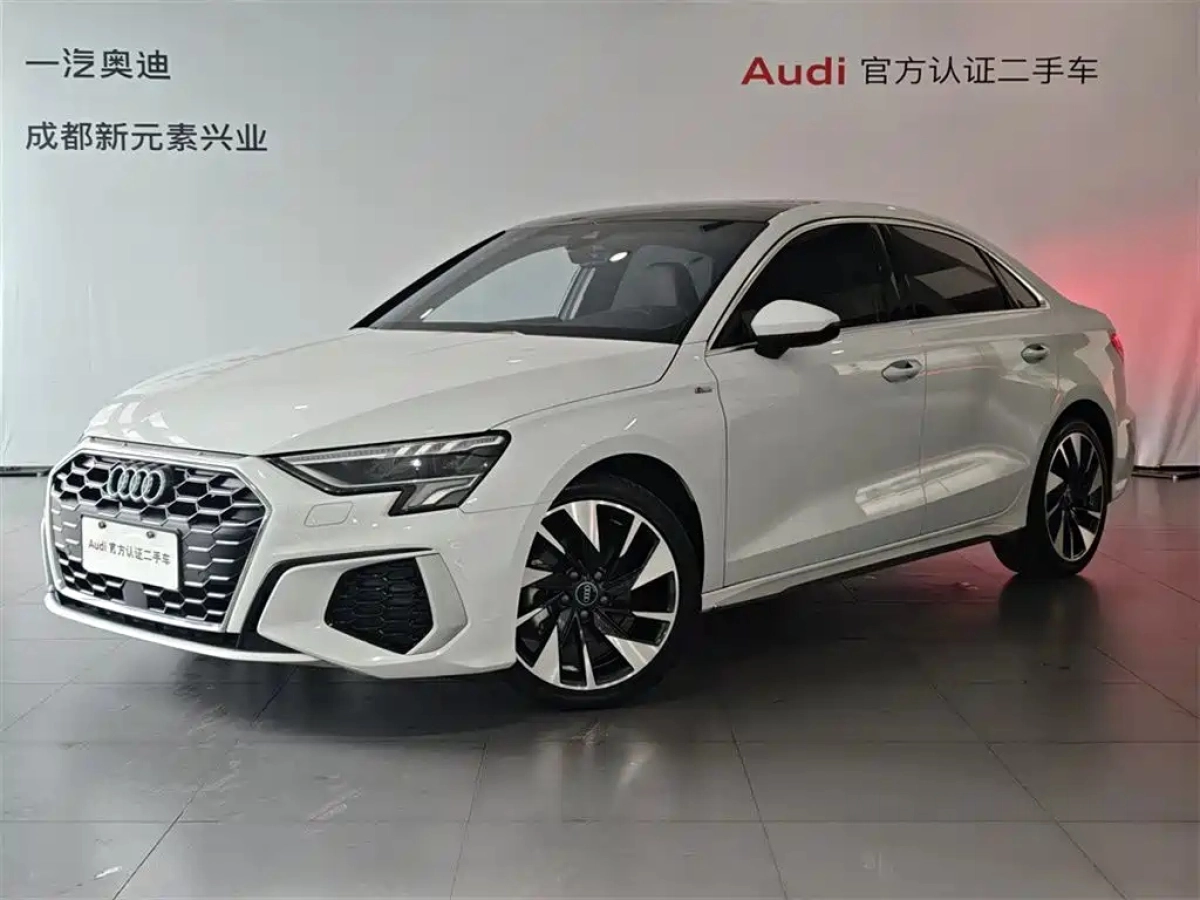 AUDI A3  2022