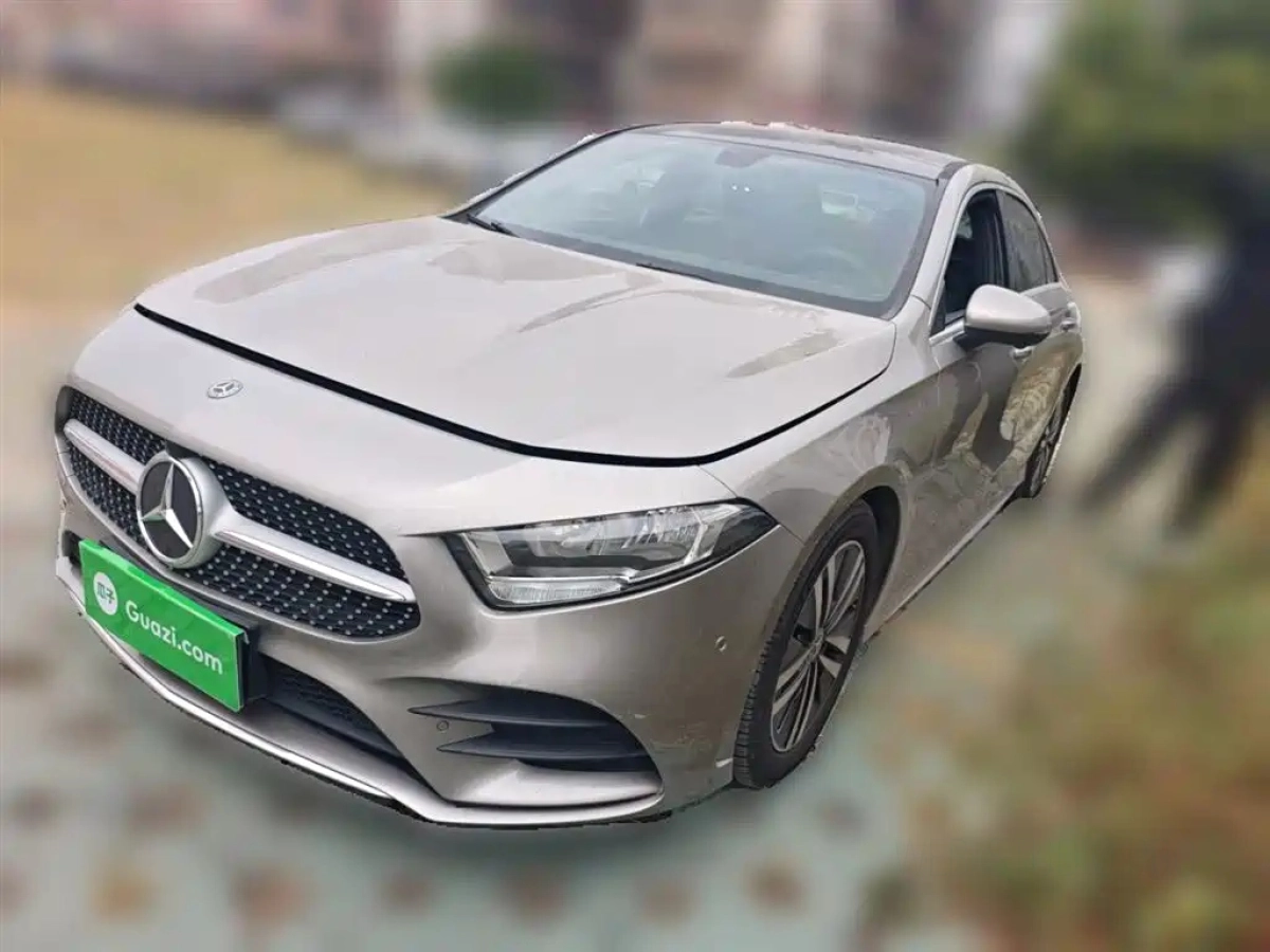MERCEDES BENZ A-CLASS  2019