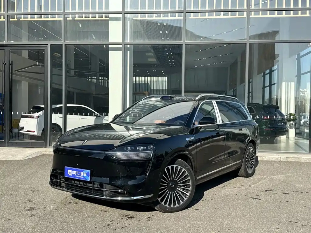 HUAWEI HARMON AITO M9  2025