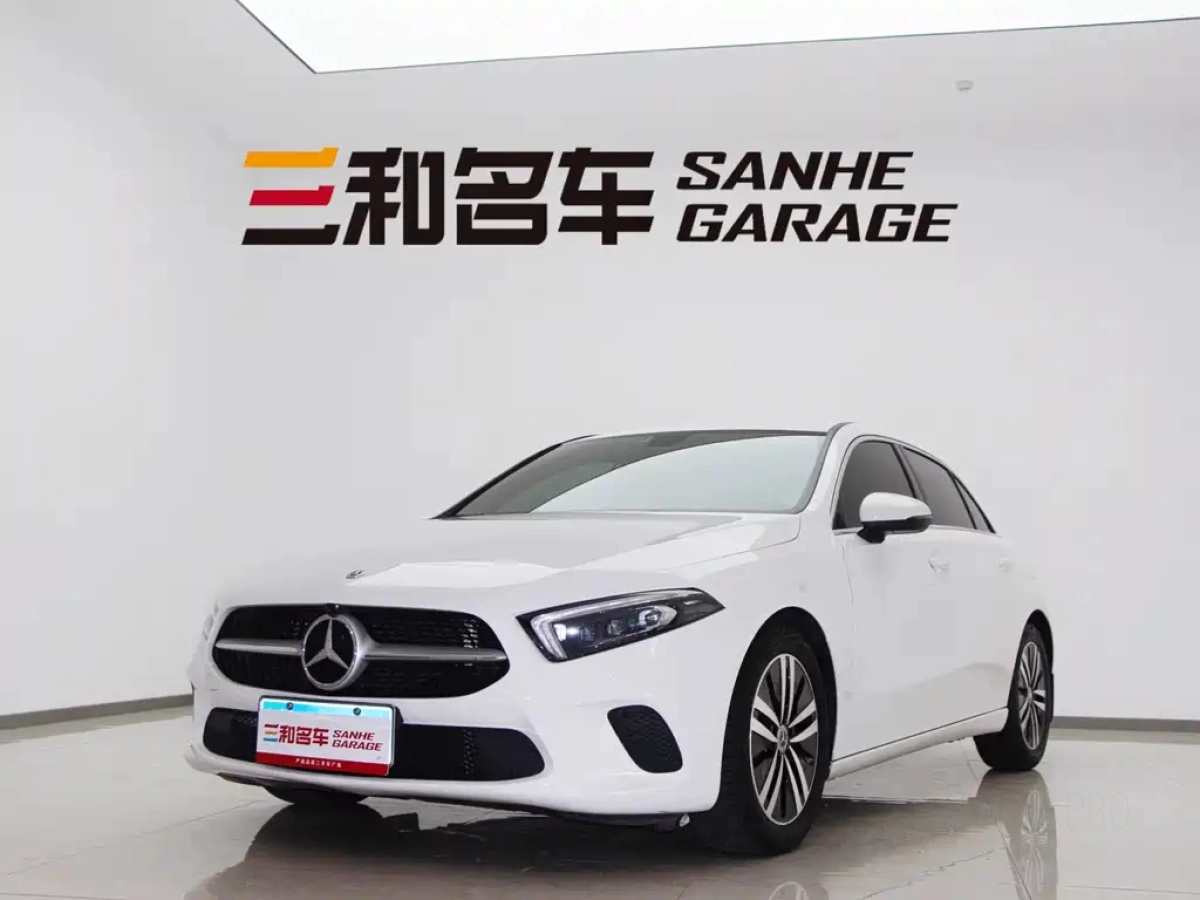 MERCEDES BENZ A-CLASS IMPORT  2022