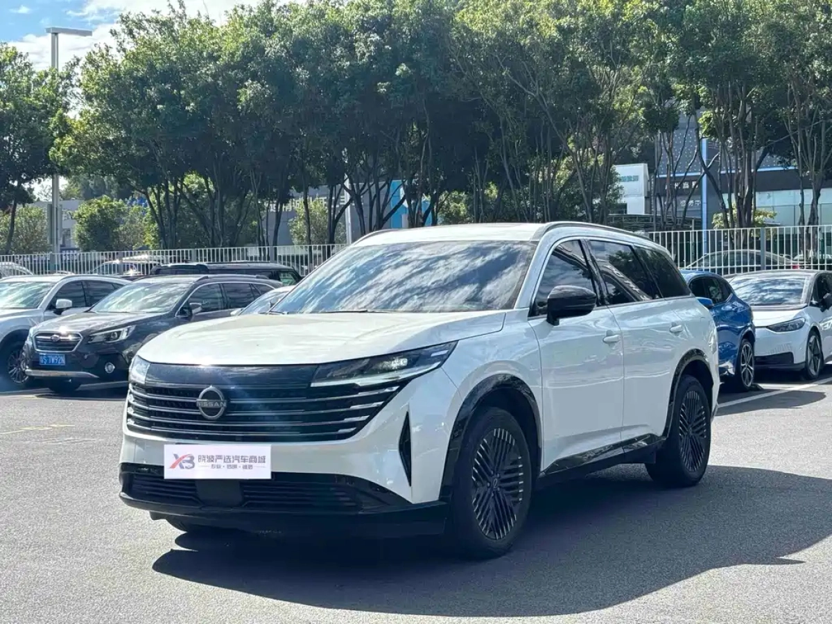 NISSAN PATHFINDER  2024