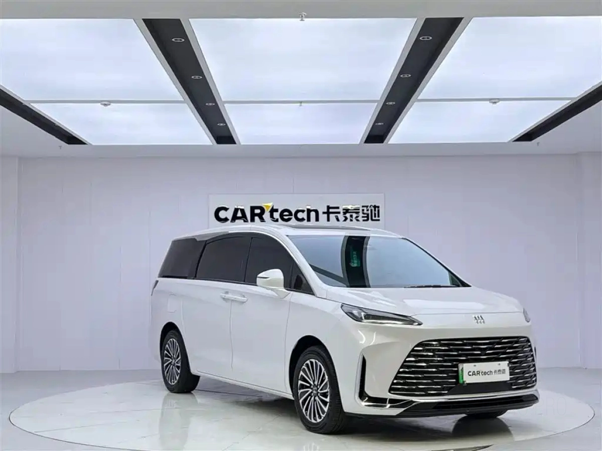 BUICK GL8 NEW ENERGY