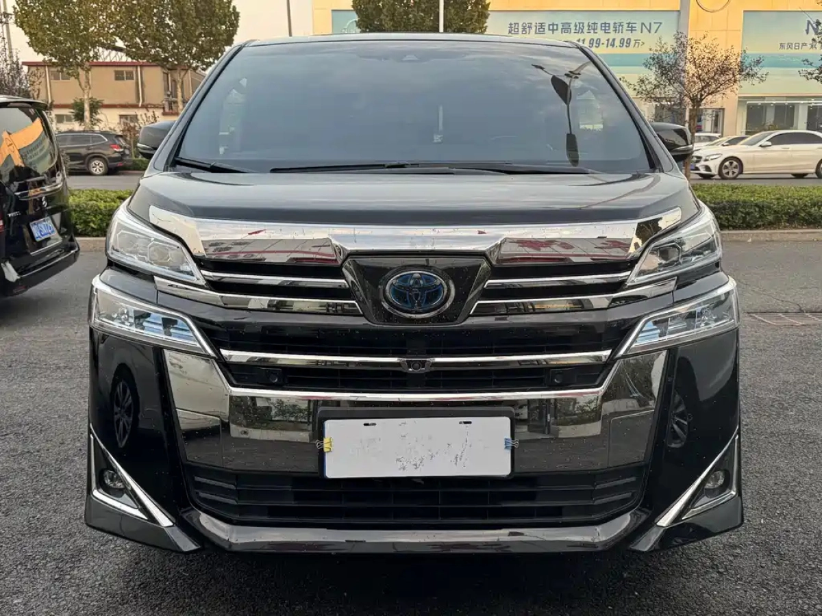 TOYOTA VELLFIRE