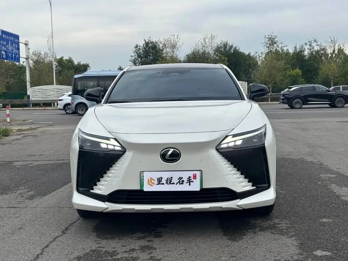 LEXUS RZ