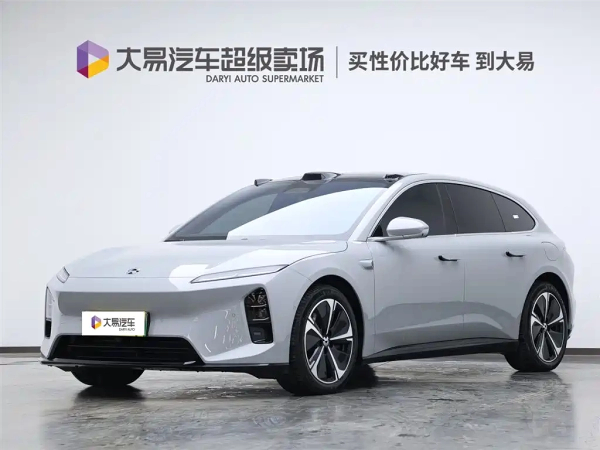NIO ET5T  2025