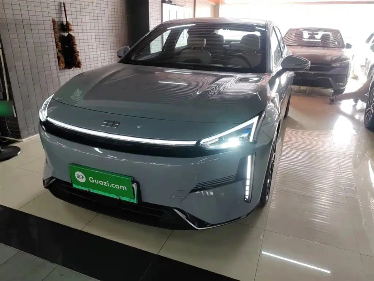 GEELY GALAXY GALAXY L6