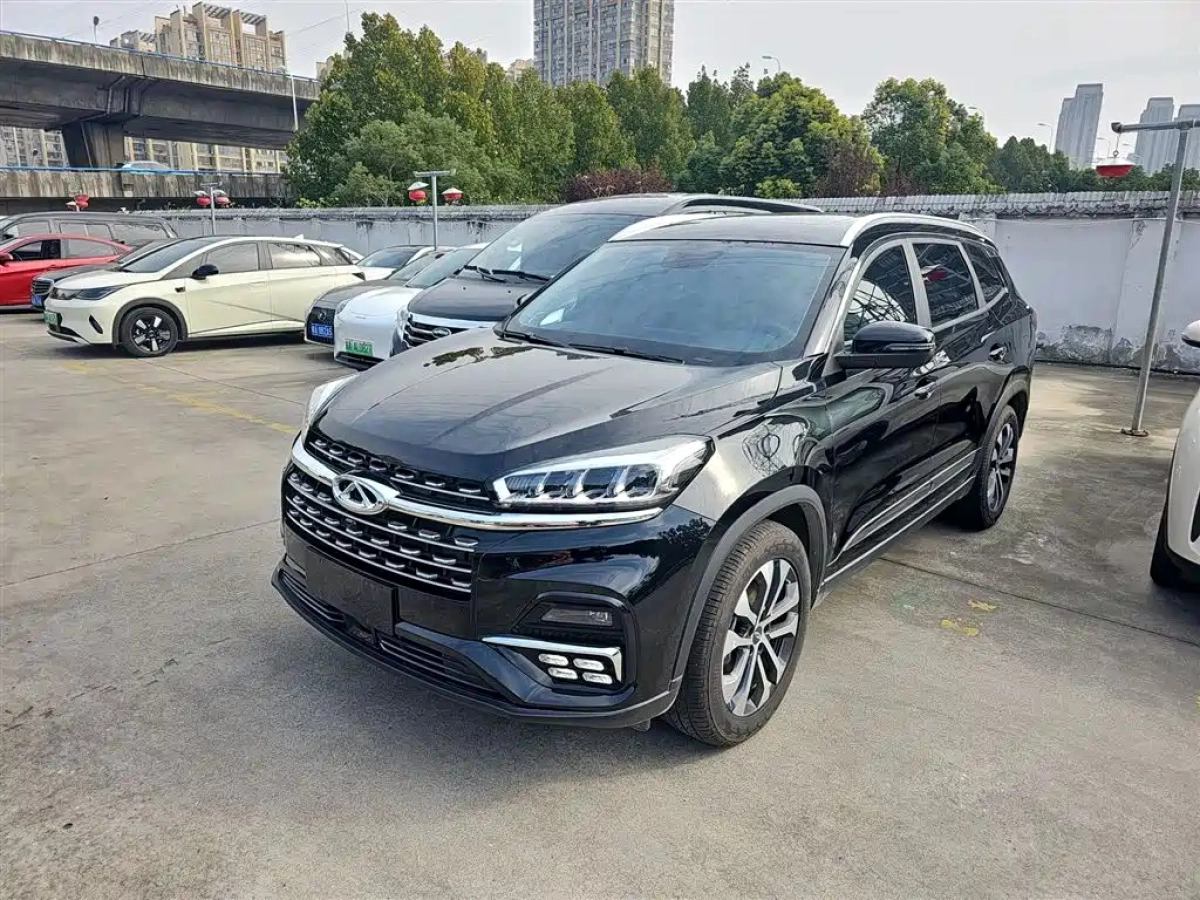CHERY TIGGO 8