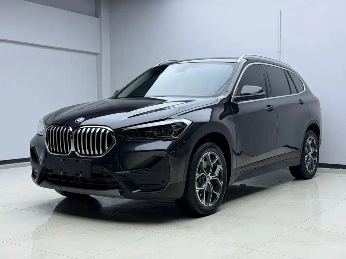 BMW X1  2023
