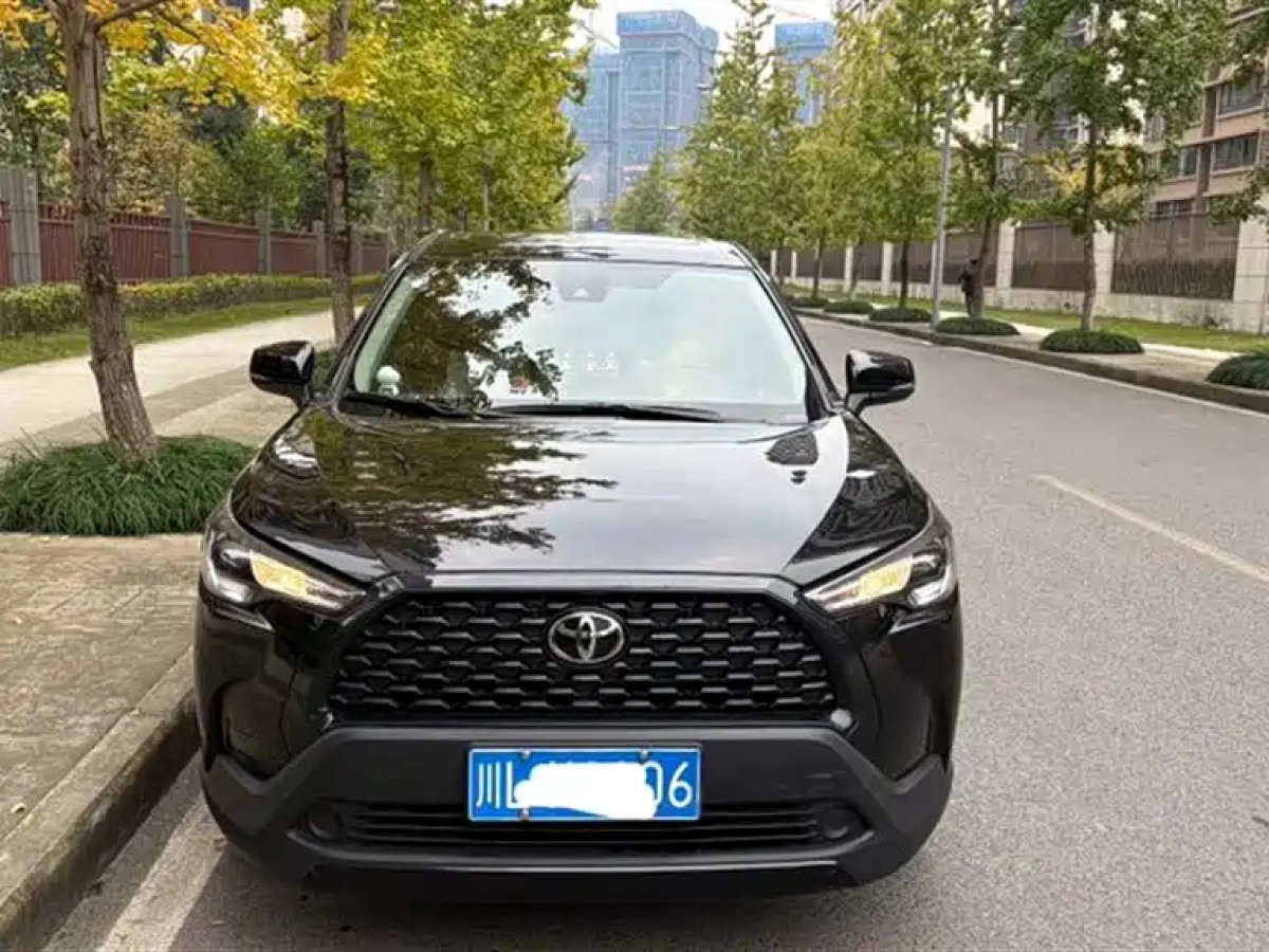 TOYOTA COROLLA CROSS