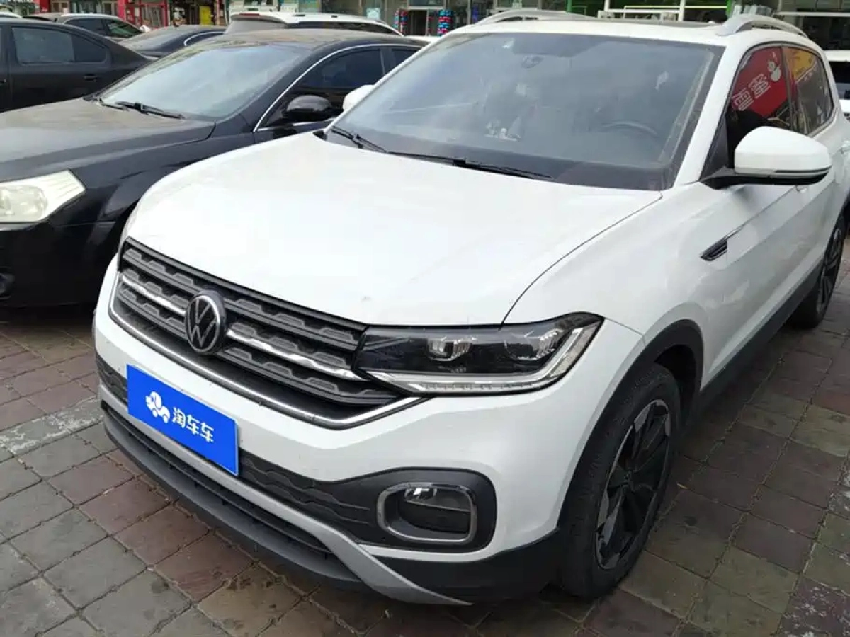 VOLKSWAGEN TACOUA  2021