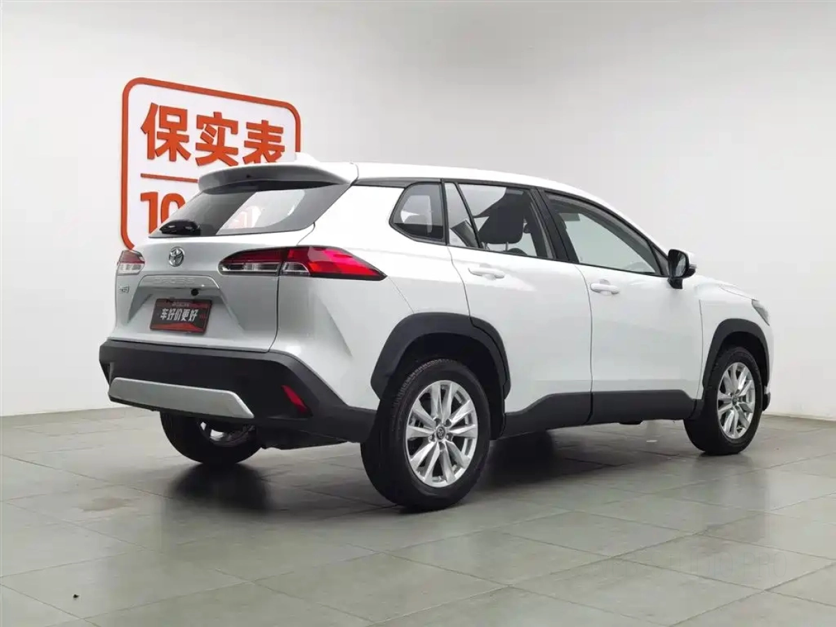 TOYOTA COROLLA CROSS