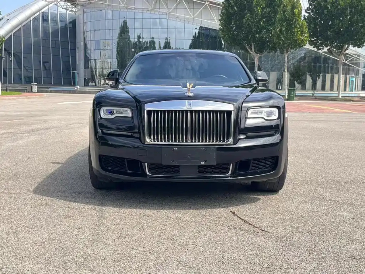 ROLLS ROYCE GHOST