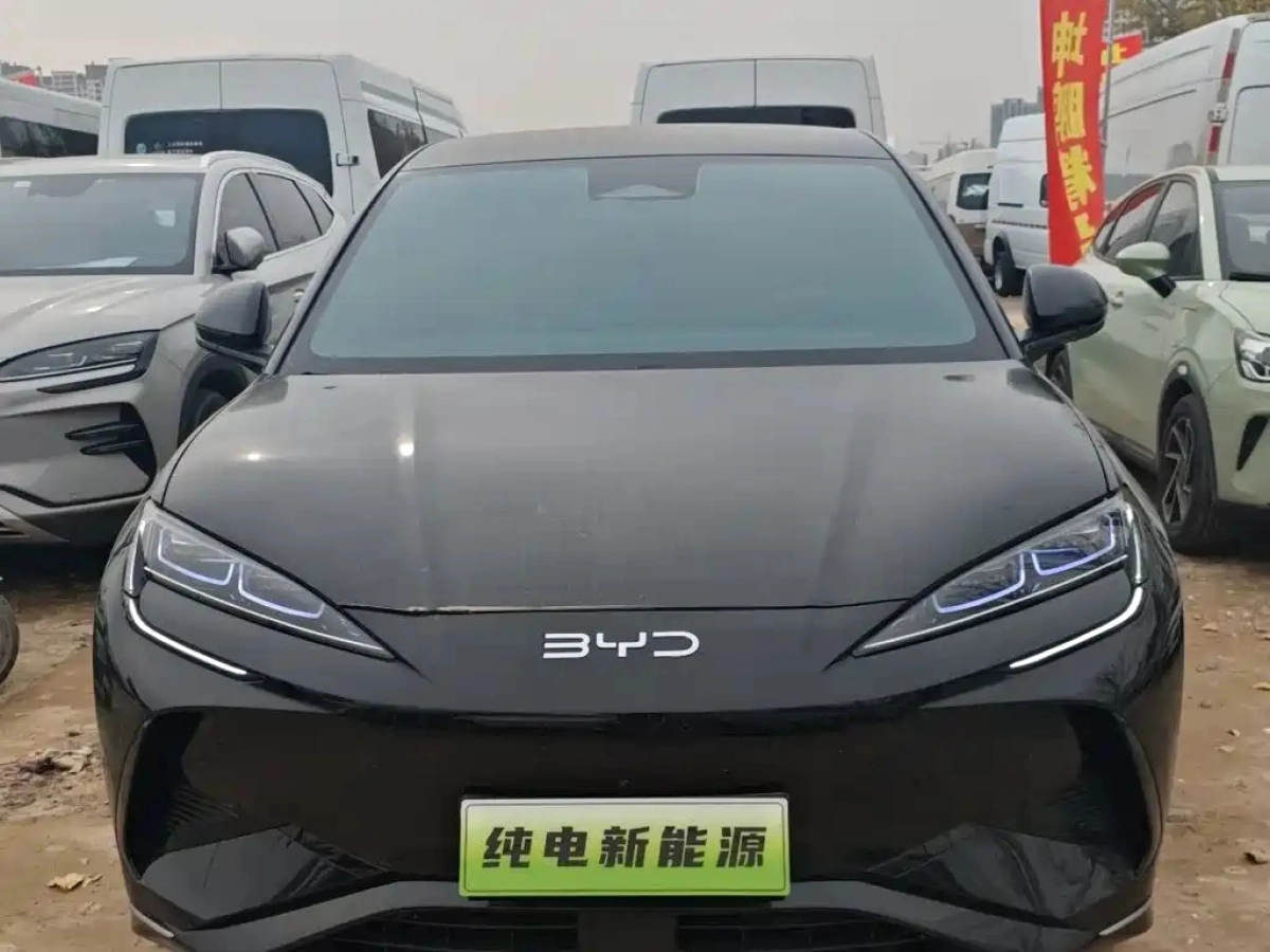 BYD SEALION 07 EV