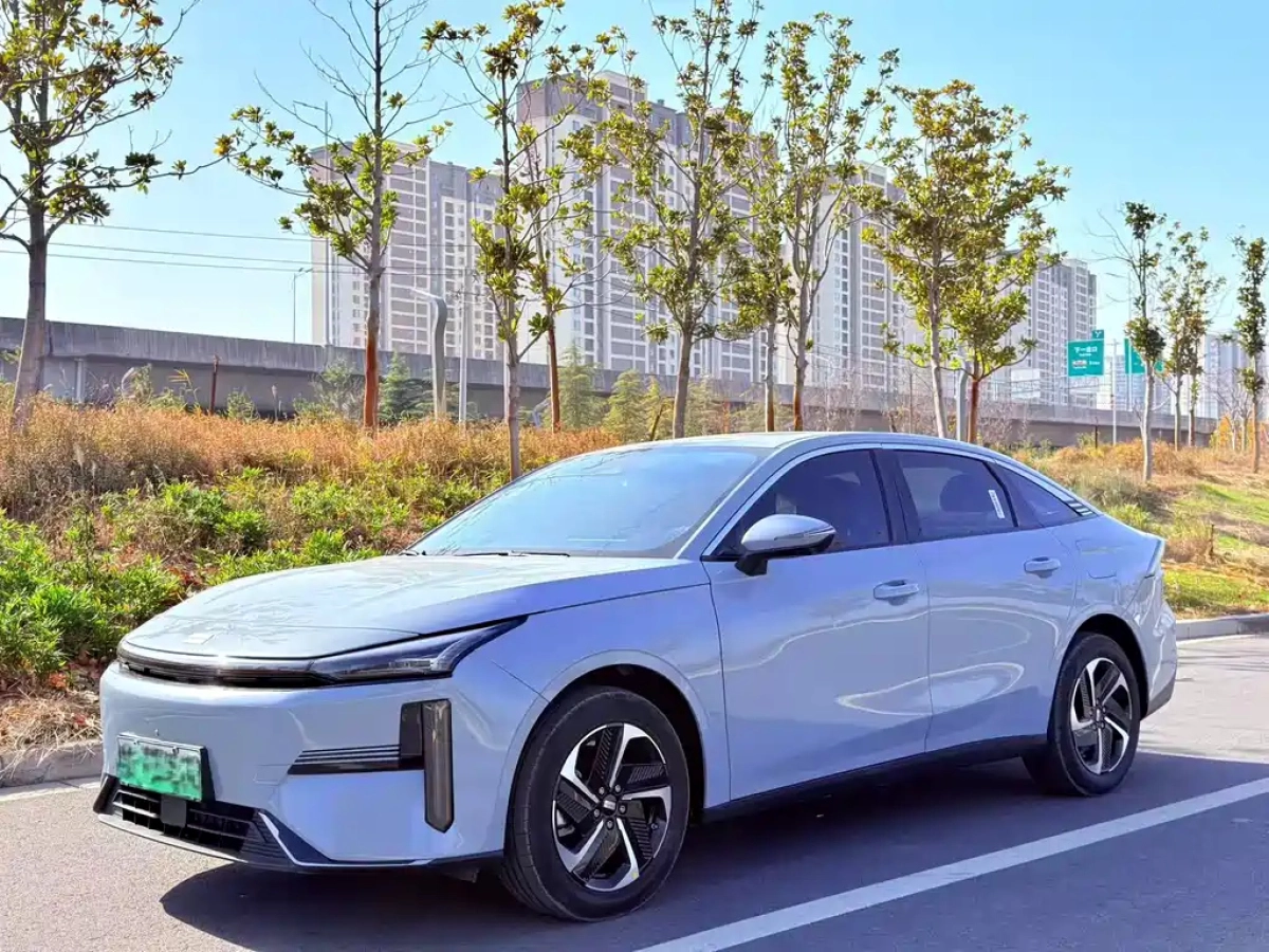 GEELY GALAXY GALAXY L6