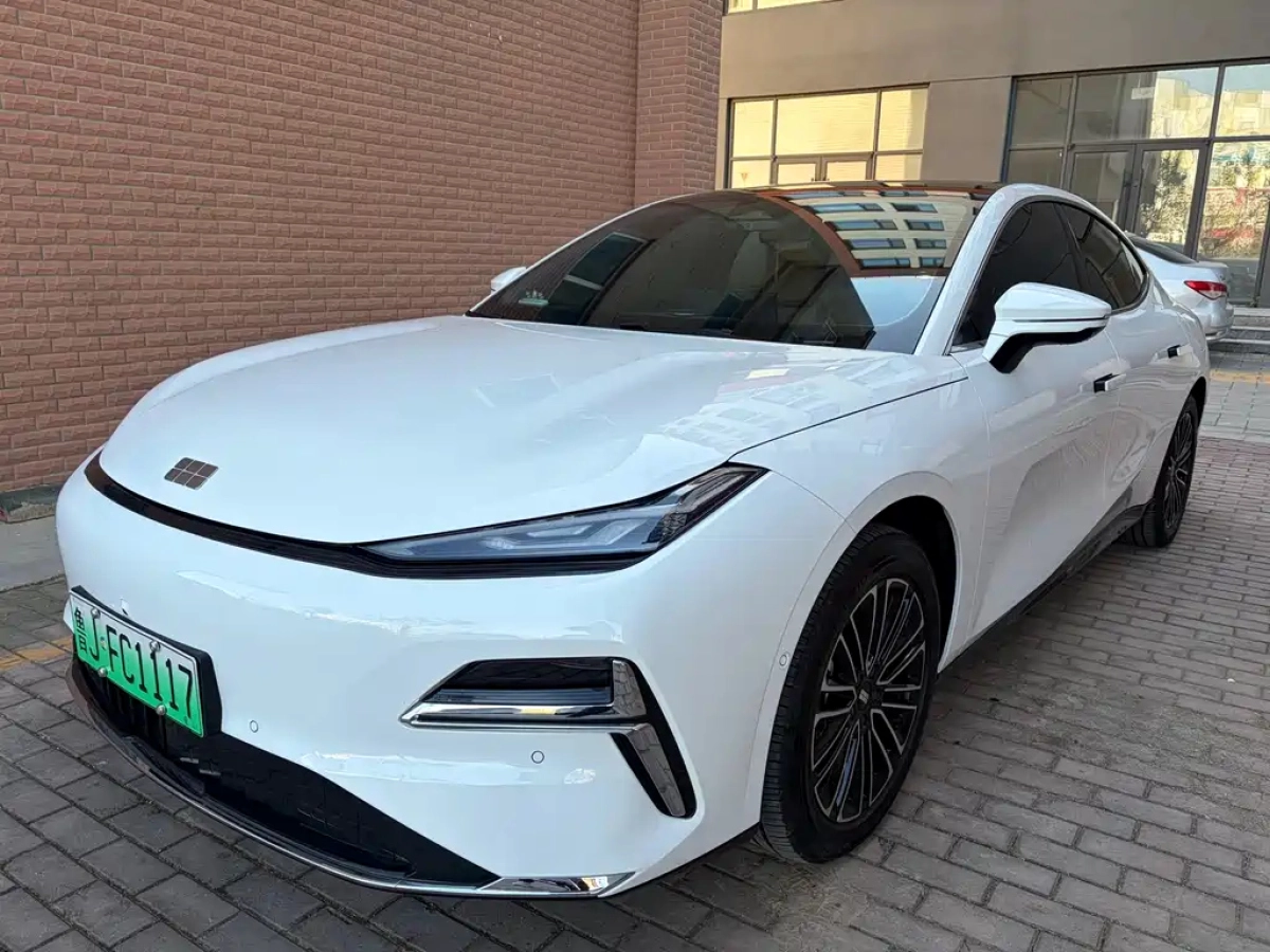 GEELY GALAXY GALAXY XINGYAO 8  2025